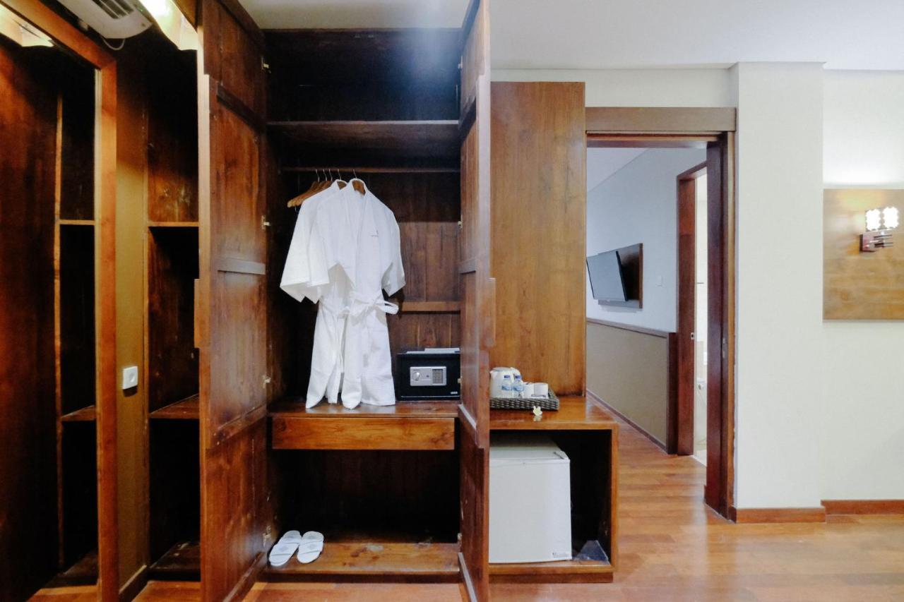 דנפסאר Djabu Seminyak Hotel מראה חיצוני תמונה